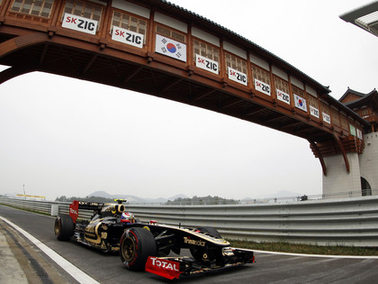 F1 Korejas GP Petrovs taranē Šūmaheru (video)