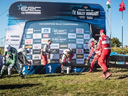 Mārtiņš Sesks un Renārs Francis kļūst par Eiropas rallija čempionāta vicečempioniem 