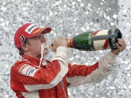 Oficiāli: vēsais soms Raikonens atgriežas Ferrari F1 vienībā