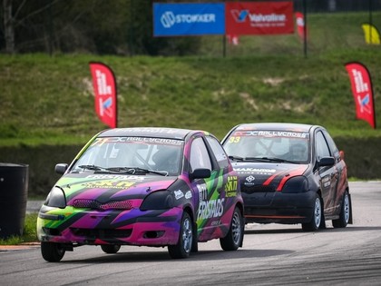 Latviešu sportistiem vairākas godalgotas vietas Baltijas rallijkrosa čempionāta 1.posmā