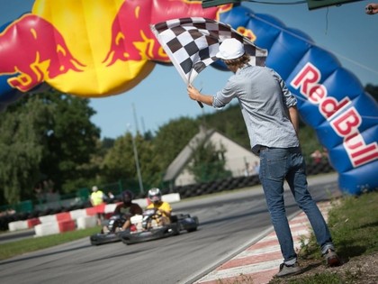 Smiltenē šonedēļ startē Latvijas 'Red Bull Kart Fight' sacensības