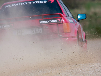 Tautas rallijs piesaistījis lielu cilvēku interesi (VIDEO)