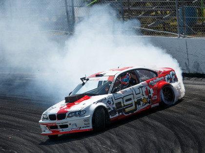 Blušam kvalifikācijas rekords, Formula D sacensību tiešraide jau šovakar