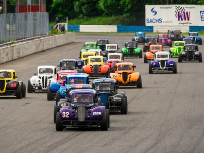 'Riga Summer Race' ietvaros notiks unikālo Legends automašīnu paraugdemostrējumi