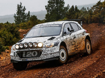 Jaunais 'Hyundai i20' R5 uzsāk testus un gatavojas startiem ERČ (FOTO)