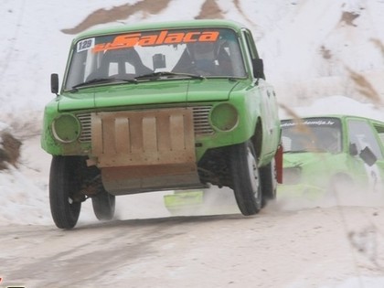 Folkreisa un autokrosa sezona sāksies Upesciemā (VIDEO)