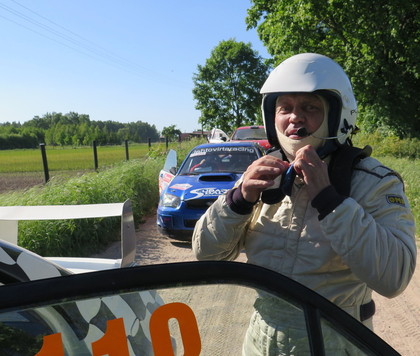 Leģendārais Simaška Kurzemes rallijā vizinās fanus (VIDEO)