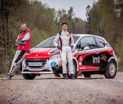 Sesks/Mālnieks Igaunijas rallija čempionātā R2 klasē atkrīt uz otro vietu