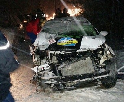 Igauņu sportists: Pēc Alūksnes rallija avārijas mums jāmeklē jauna mašīnas virsbūve