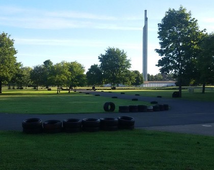 Rīgas svētku laikā Uzvaras parkā notiks kartinga sacensības (FOTO)