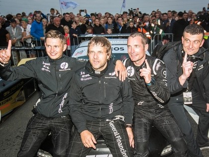 'Zvaigzne Motorsport' komandai izstāšanās Palangas 1000 kilometru sacensībās