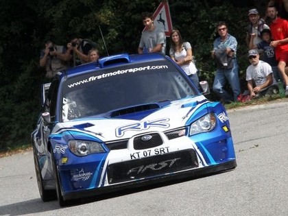Kubica pēc šaušalīgās avārijas atgriežas ar pārliecinošu uzvaru (VIDEO)