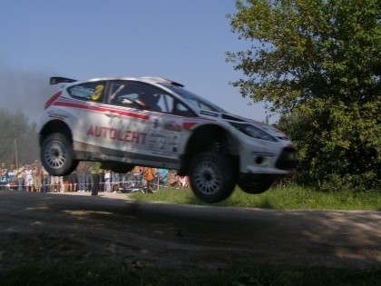 LĪDZJUTĒJU FOTO: skaistākie rallija Kurzeme lēcieni