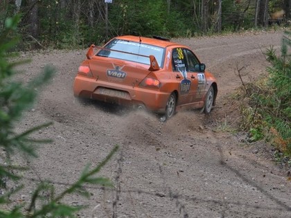 Interesants pavērsiens rallija 'Latvija' finišā