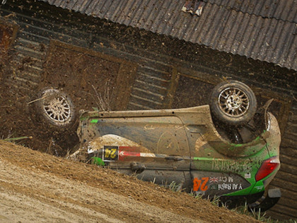 Somu sportists Igaunijas rallijā uzmet septiņus kūleņus (VIDEO)