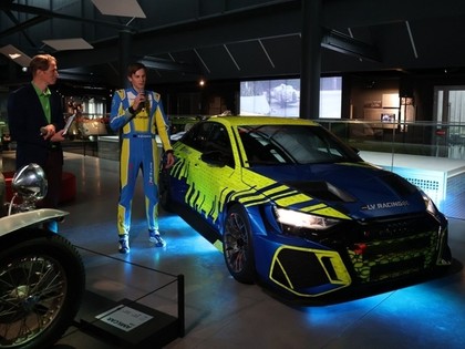'LV Racing' prezentē pasaulē modernāko TCR klases automašīnu