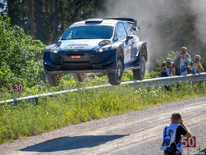 Latviešu sportistiem lielisks sniegums Lietuvas un Igaunijas rallijos