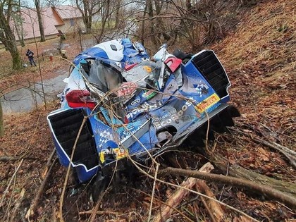 Tanaks kļūst par Montekarlo WRC rallija līderi, Suninenam avārija (VIDEO)