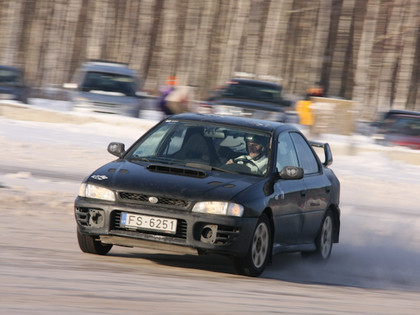 Kurzemes reģiona sprintā Slišāns knapi pieveic drifteri Lambertu