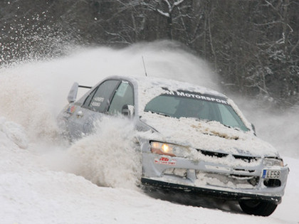 Ziemas autosprinta čempionāta finālā ies karsti, favorīti Laukšteins, Daģis un Upītis